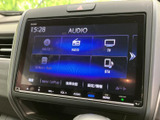 CDやラジオ、Bluetooth接続など、お好みの音楽ソースを楽しめます。高音質で心地よいサウンドが、車内をさらに快適にしてくれます。