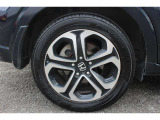 ホイールも大きく存在感のあるデザインが特徴。足元までおしゃれに。