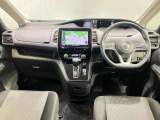 全方位で視界が広い。気持ちがよくて、運転もしやすい。1列目から3列目まで、すべての席がゆったりと座れるスペシャルシートです♪