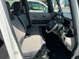 1列目シートです。足元までゆったりとご乗車いただけます!