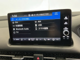 AVメニューはご覧の通り、様々なコンテンツに対応、ドライブを楽しく演出できます。詳しくはスタッフへお尋ねください