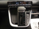 電動パーキングブレーキ装備です!また、渋滞や信号待ち等にブレーキ力を保持できるブレーキホールド機能付きです。