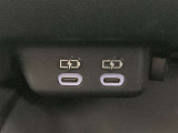 USB Type-Cポートがついています。