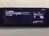 Bluetoothに接続することで、スマートフォンに入っている音楽アプリを車内で楽しめたり、通話が出来ます♪