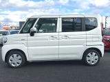 【届出(登録)済未使用車とは】自動車の分類では「新車」「中古車」この2種類しかありません。走行距離が100km未満かつ初度登録または初度届出された車両を「届出(登録)済未使用車」と呼んでいます。