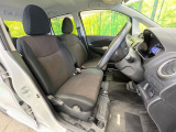 ドライバーによって運転しやすいポジションは異なり、あの車はどうなのか不安なこともありますよね。気になるお車は店頭で乗り込んでご確認いただけます♪