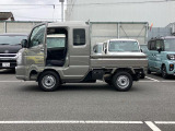 大きく開くドアで乗り降りらくらく☆