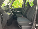 機能的な操作系が配置されたダッシュボード。運転に必要な情報を一目で確認できます。快適な運転をサポートします。