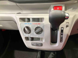 納車前にはプロのメカニックが、各部の点検を行います。ディーラーにしか出来ない品質、そしてサービスできっと満足していただけると思います!