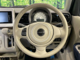 【純正革巻きステアリング】上質な革を使用することで、手にしっかり馴染みとても運転しやすいハンドルです♪
