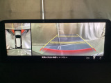 360度モニターは、4つのカメラによる前後左右・俯瞰映像でドライバーからは見えない領域の危険認知をサポート!全周囲の死角を減らし、狭い駐車場や幅寄せ、T字路の進入などの運転の安心感を高めます!
