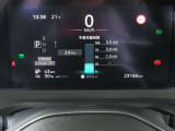 デジタル表示スピードメーターです。  走行距離 23166km ★映し出さ多彩な情報が、快適なドライブをサポートします。