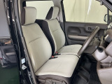 当車両は、次のお客様に気持ちよくお乗りいただくため、専門スタッフによる【徹底シートクリーニング】を施工済みです!