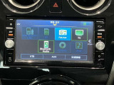 日産純正メモリーナビゲーションです♪目的地まで案内するナビゲーション機能の他にフルセグ画質で楽しめるTVやBluetooth Audio☆DVD再生など多彩な機能が満載で運転を快適にサポートしてくれます☆