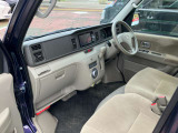 納車整備につきましては、国家資格を持つ、経験豊富な自動車整備士が、納車点検を実施し、不具合箇所を整備した上で納車させていただきます。