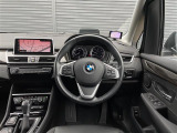 2シリーズグランツアラー 218d xドライブ ラグジュアリー 4WD 本革シート