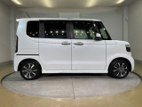Honda認定中古車ディーラーだからこそ「安心 安全 信頼 満足」のサービスを提供いたします。保証制度やメンテンスパックはもちろん、安心のための自動車保険にJAFなども取り扱っております。