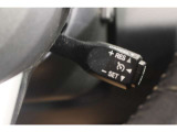 【クルーズコントロール】アクセルを踏み続けることなくセットした一定の速度を維持する機能です。長時間の高速走行時に便利です!