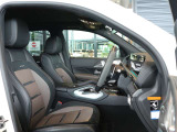 有償にて2回目の車検前までさらに安心いただける延長保証やメンテナンスサービスの各プログラムもご用意がございます。対象期間、適用条件など詳細については、セールススタッフまでお問い合わせください。