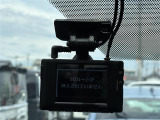 【ドライブレコーダー】映像・音声などの運転中の記録を残します。事故などを起こした起こされた時の証拠になりえますので、もしも時でも安心ですね。