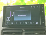 Bluetooth接続で、お気に入りの音楽をワイヤレスで楽しめます。クリアなディスプレイで、快適なオーディオ体験をお届けします。