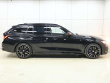 中古車だけではなく、新車も多岐にわたり、正規輸入車販売を行っております。各店舗選りすぐりの仕入ネットワークの中からあなたにピッタリのお車を探します!