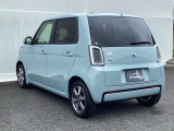リアはプライバシーガラス付です。見た目もかっこいいですよね。また、太陽光を防ぐので冷房の効きを良くする効果もあるんです。エアコンを控えめにすれば燃費向上も見込めますよ。