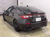 Honda SENSING装着車です。衝突を予測してブレーキをかけたり、前のクルマにちょうどいい距離で走行できる多彩な安心・快適機能を搭載した支援システムがドライバーをサポート。