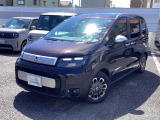当社試乗車、業務車のフリード(クロスター)が入庫です。内外装ともにきれいなお車です♪