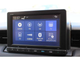 フルセグTVやDVDの視聴や、Bluetooth接続も可能!
