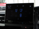 ナビゲーションは純正9インチナビ(LXM-237NBi)を装着しております。AM、FM、CD、DVD再生、Bluetooth、音楽録音再生、フルセグTVがご使用いただけます。