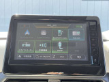 多機能ナビゲーションがあなたをしっかり目的地までサポートします。スマホのナビとは自車位置精度が違います。純正ナビなら保証も対象で安心です。