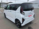 中古車をお選びいただく際に気になる走行距離や修復歴などに加えてキズ・凹みの有無・状態や消耗品の交換、今までの整備状況が &ldquo;ダイハツ認定中古車カルテ&rdquo;でわかります。