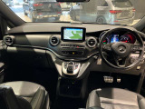 総在庫で700台ほどの取り扱いがございます。当社デモカー使用の車両やメーカーで使用していた車両などもご紹介ができます。新型モデルもお気軽にご相談くださいませ。