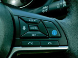 プロパイロット搭載!アクセル、ブレーキを自動でコントロールして前のクルマとの車間距離を保つ手助けをします。