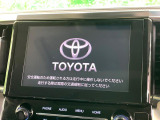 【純正9型ナビ】人気の純正ナビを装備。オーディオ機能も充実しており、Bluetooth接続すればお持ちのスマホやMP3プレイヤーの音楽を再生可能!毎日の運転がさらに楽しくなります!!