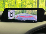 【360&deg;ビューモニター】専用のカメラにより、上から見下ろしたような視点で360度クルマの周囲を確認することができます☆死角部分も確認しやすく、狭い場所での切り返しや駐車もスムーズに行えます。