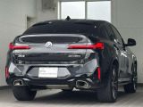 この度は弊社認定中古車をご覧いただき誠にありがとうございます。弊社はBMW 正規ディーラーですので遠方のお客様も安心してご購入下さい。ご不明な点がございましたらお気軽にお申し付けください。