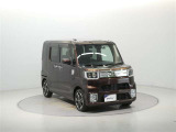 広々とした車内空間に優れた燃費性能。更にデザインも上質で人気のお車です!