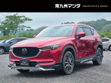 中古車専門再生工場にて熟練専任スタッフが丁寧に清掃、仕上げを実施しております。また、お客様に安心してご検討いただける様、公取協が定める基準に基づき車両検査を実施し、車両状態評価証を発行しております。