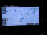 ナビゲーション装備。多彩な機能で快適ドライブをアシスト。オーディオ機能も充実していますね。
