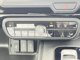設定した温度に合わせて風量や吹き出し口を自動で調整。車内を一年中快適な温度に保ち、ドライブをより快適にサポートします。