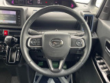 【純正革巻きステアリング】上質な革を使用することで、手にしっかり馴染みとても運転しやすいハンドルです♪