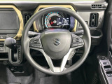 【ステアリングスイッチ】運転中、前方から目線をそらすことなく、オーディオ等の操作が可能な便利機能!安心&快適なドライブを演出してくれます♪