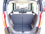 ◆定員乗車時のカーゴルームです。普段のお買い物の荷物やたくさんの収納が可能です。