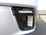 オプションのLEDアクセサリーライナーを装備