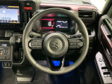 【純正革巻きステアリング】上質な革を使用することで、手にしっかり馴染みとても運転しやすいハンドルです♪