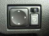 電動格納機能付きドアミラー☆ワンタッチで、運転席からドアミラーを格納できます。狭い駐車場でもご安心です。