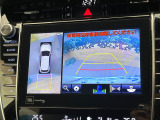 【パノラミックビューモニター】専用のカメラにより、上から見下ろしたような視点で360度クルマの周囲を確認することができます☆死角部分も確認しやすく、狭い場所での切り返しや駐車もスムーズに行えます。