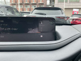 AndroidAutoとワイヤレスAppleCarPlayが利用可能、スマートフォンアプリの一部の機能を車で操作可能になります。